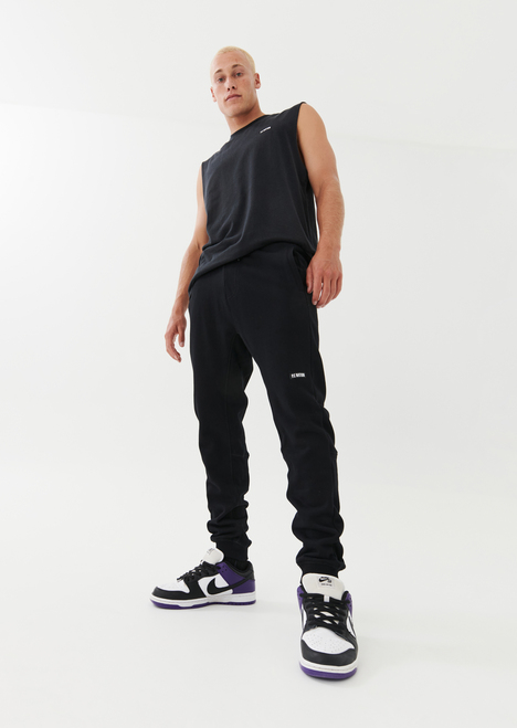 Fortitude Trackpant in Black